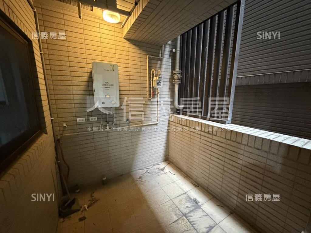 【推薦】傳家尊爵房屋室內格局與周邊環境