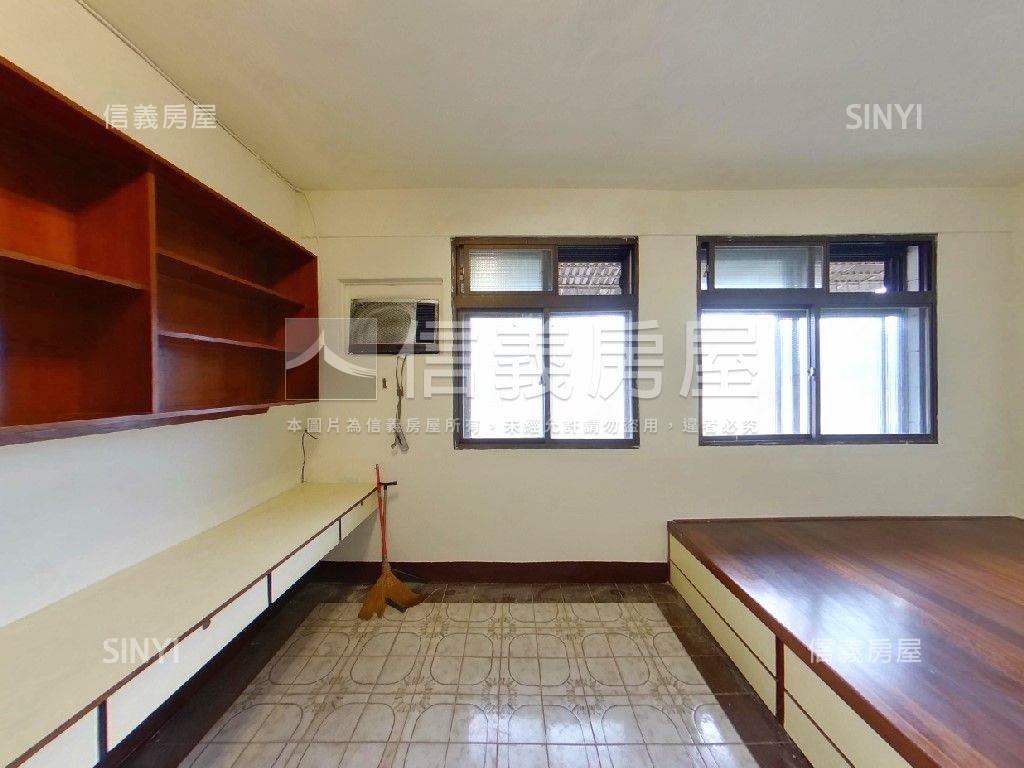 麟光捷運頂加大空間房屋室內格局與周邊環境