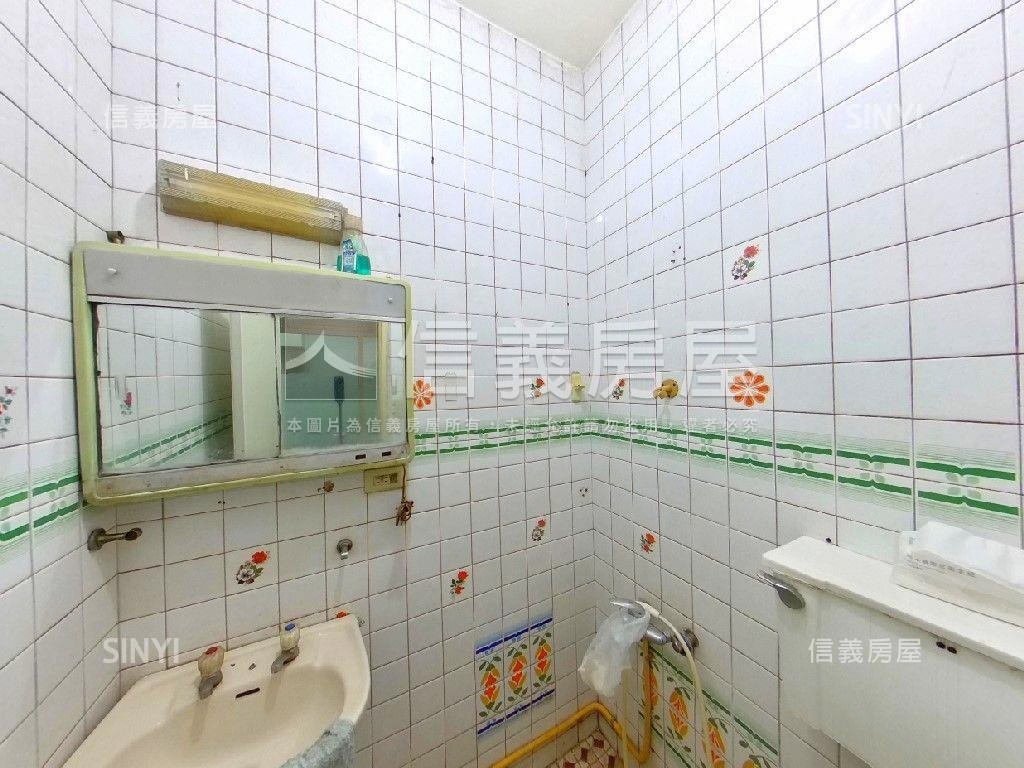 麟光捷運頂加大空間房屋室內格局與周邊環境