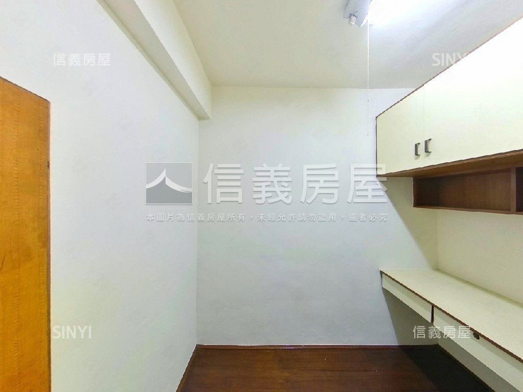 麟光捷運頂加大空間房屋室內格局與周邊環境