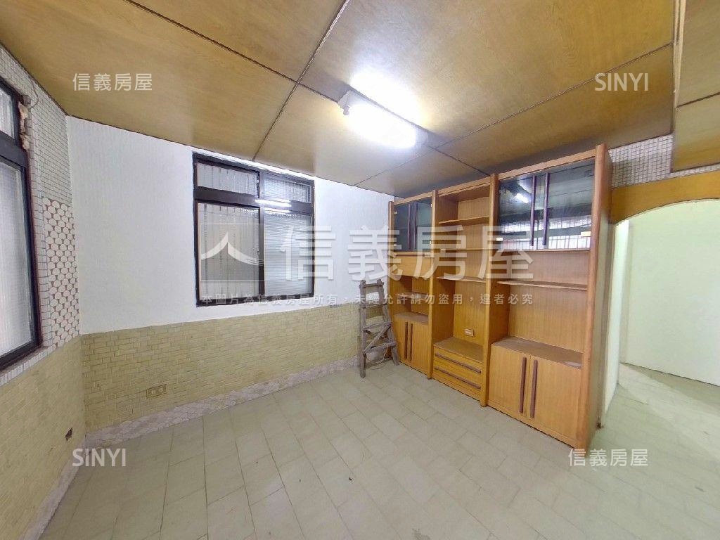 麟光捷運頂加大空間房屋室內格局與周邊環境