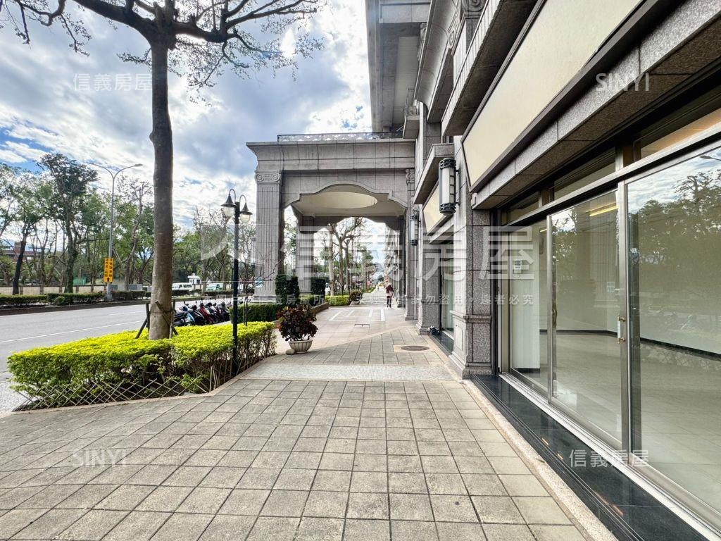 夏卡爾·大馬路上寬店面房屋室內格局與周邊環境