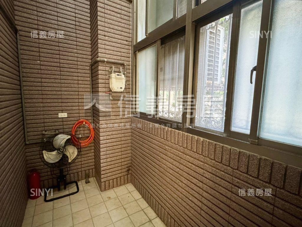 夏卡爾·大馬路上寬店面房屋室內格局與周邊環境