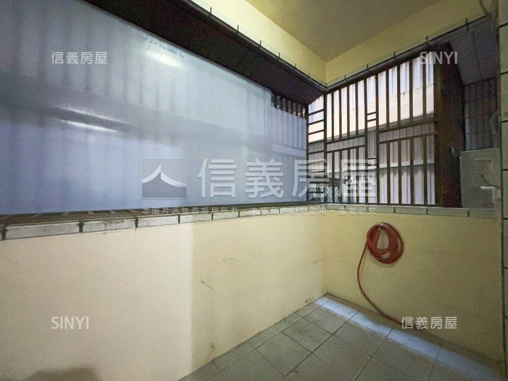 ✪專任近捷運稀有二樓公寓房屋室內格局與周邊環境