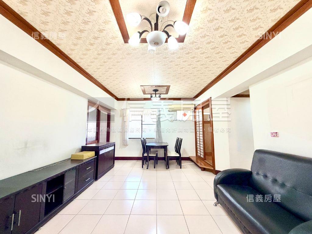 建工商圈採光佳屋況美三房房屋室內格局與周邊環境