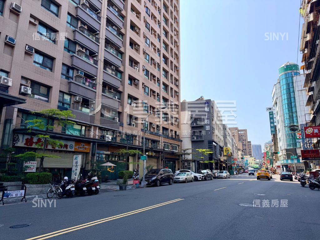 建工商圈採光佳屋況美三房房屋室內格局與周邊環境