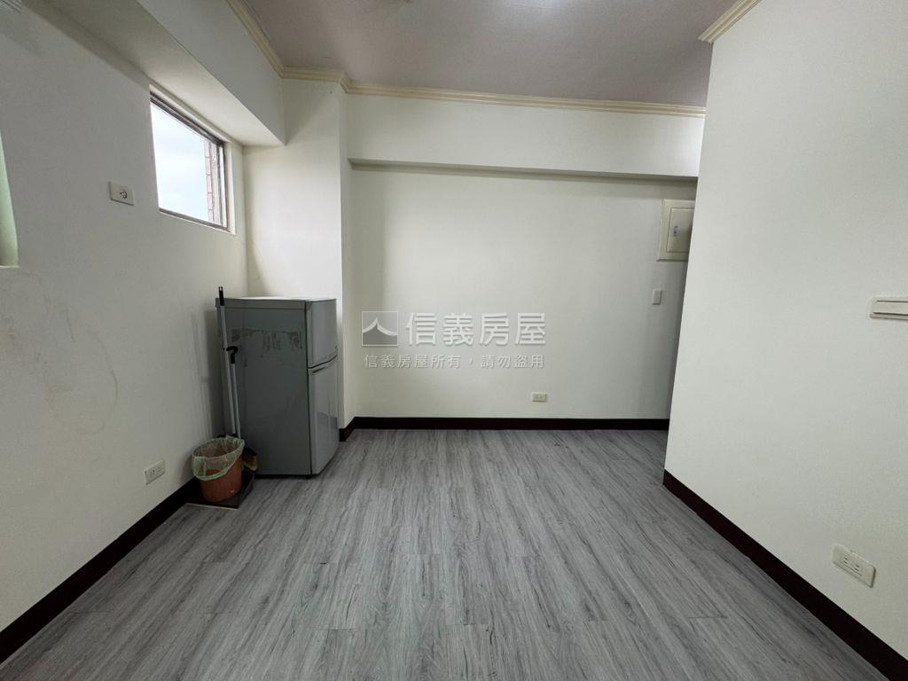 新明市場正樓上大套房房屋室內格局與周邊環境