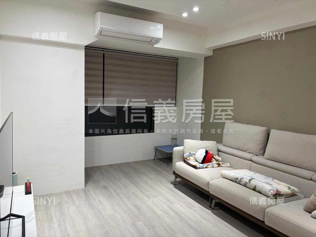 稀有裝潢三房附平面車位房屋室內格局與周邊環境