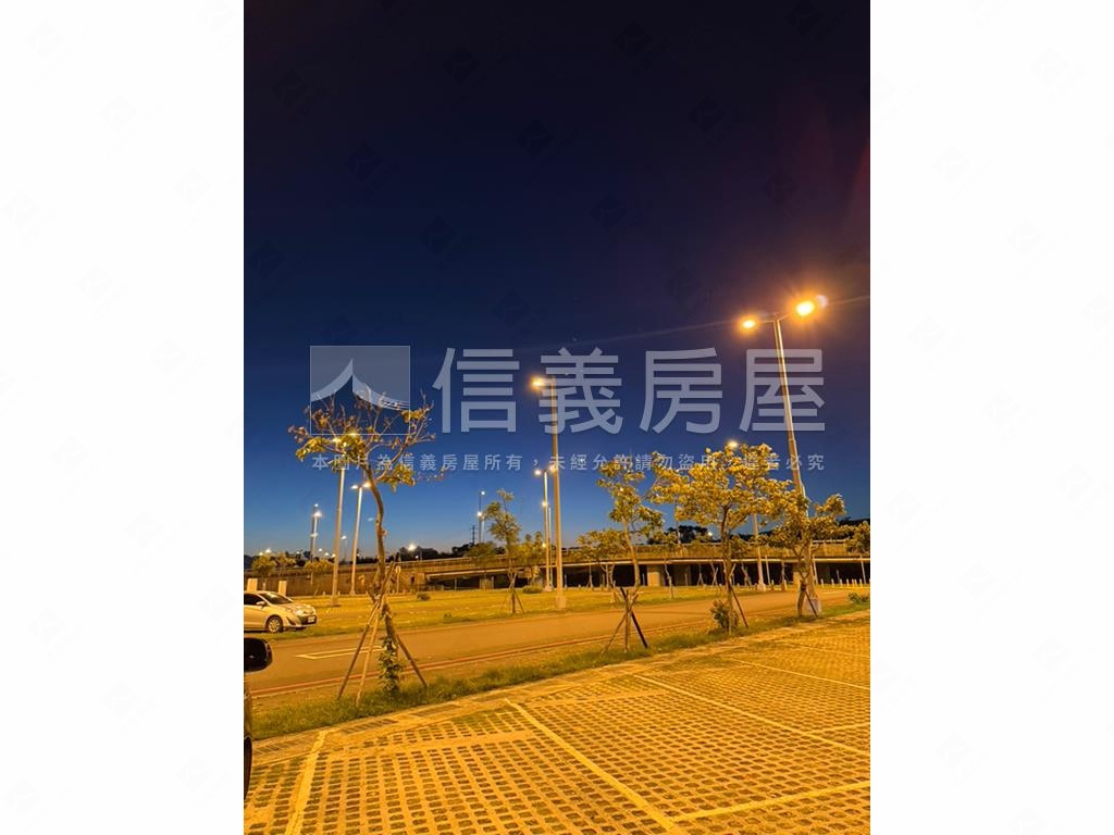 稀有裝潢三房附平面車位房屋室內格局與周邊環境