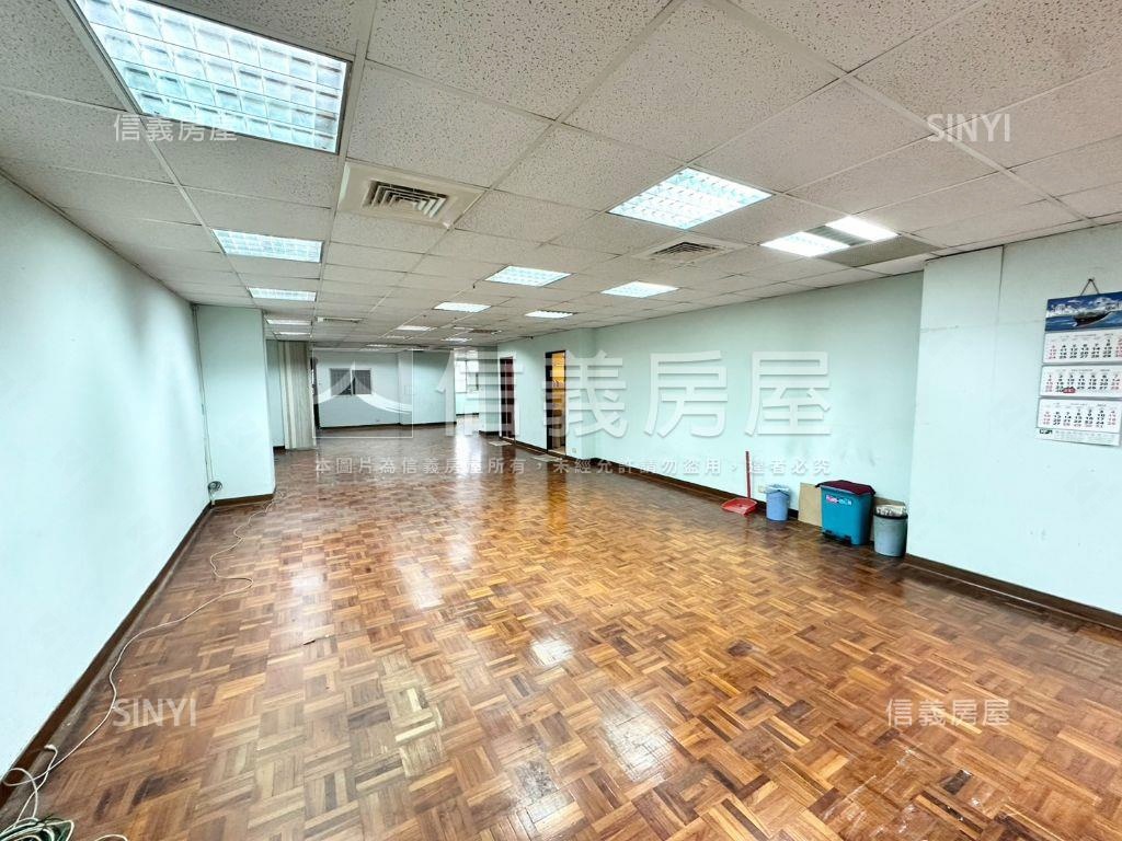 松江南京捷運辦公房屋室內格局與周邊環境