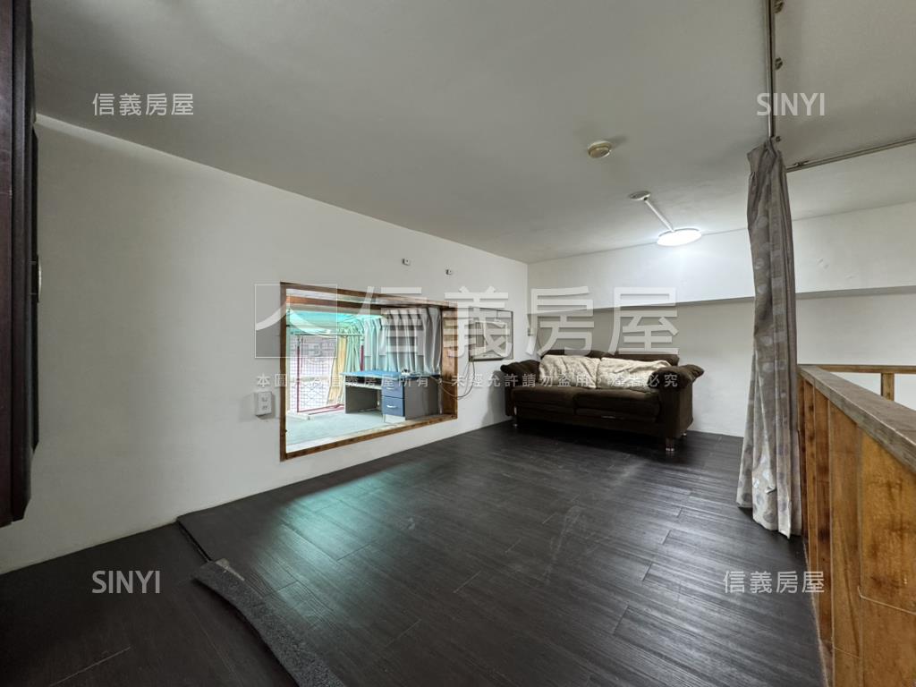 冠德住易Ｂ區挑高２房房屋室內格局與周邊環境