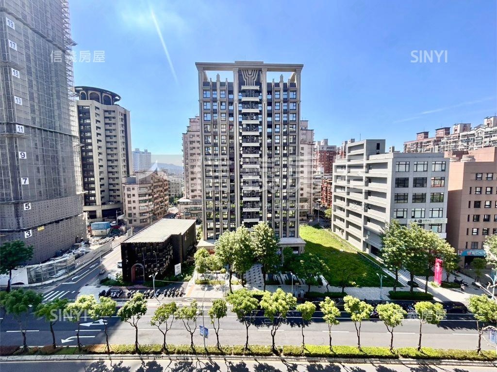 重劃區邊間三房附車位房屋室內格局與周邊環境