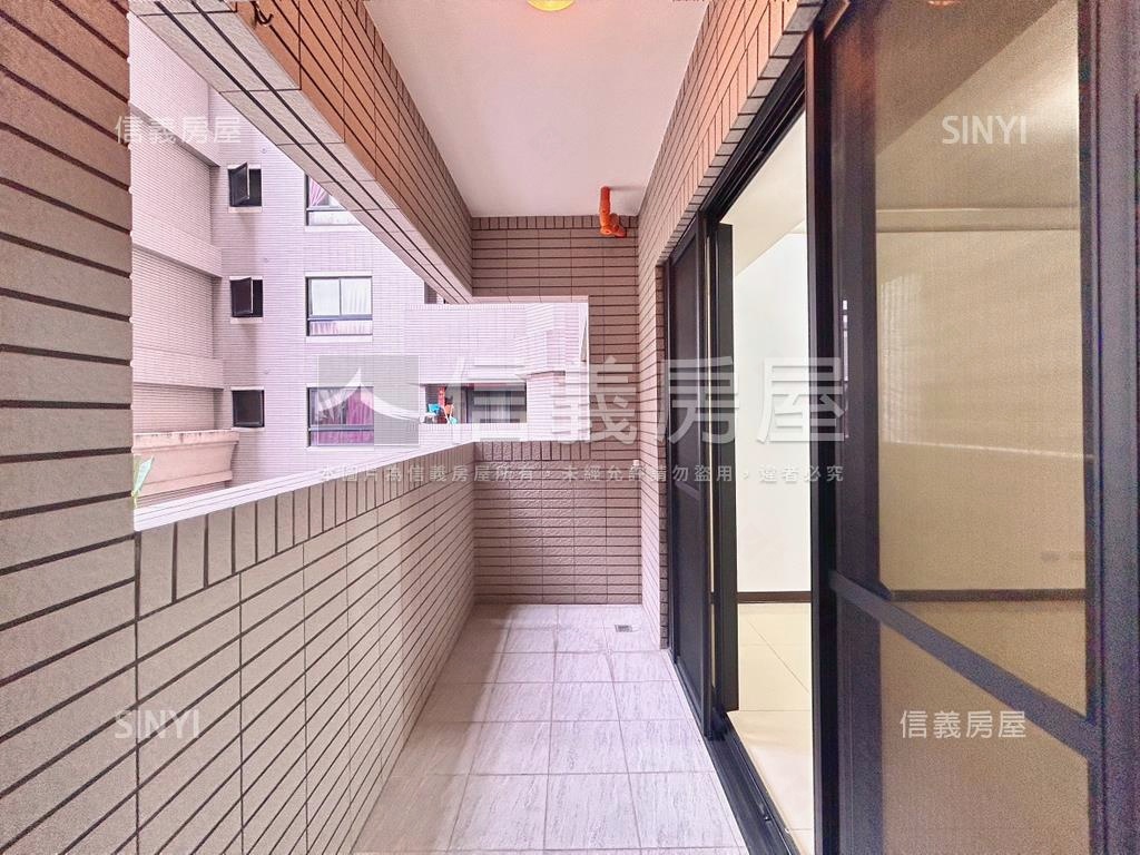 佳福皇璽三房平車房屋室內格局與周邊環境