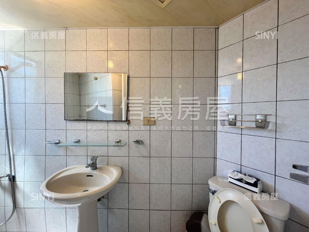 近市場遠東新象大１房房屋室內格局與周邊環境