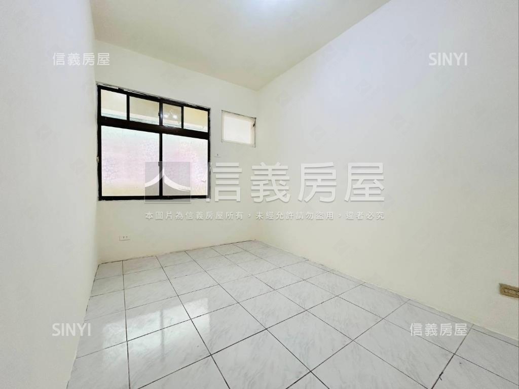 蘆洲總站三房車位房屋室內格局與周邊環境