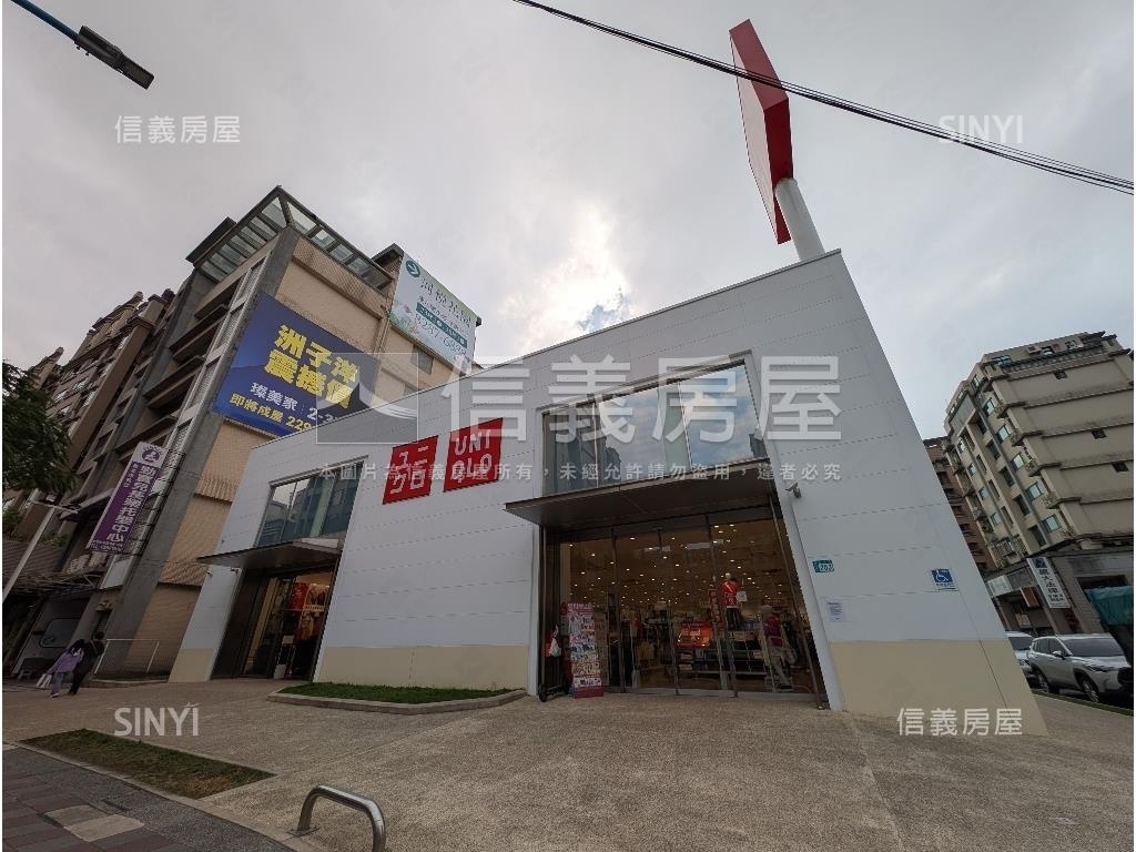 蘆洲總站三房車位房屋室內格局與周邊環境