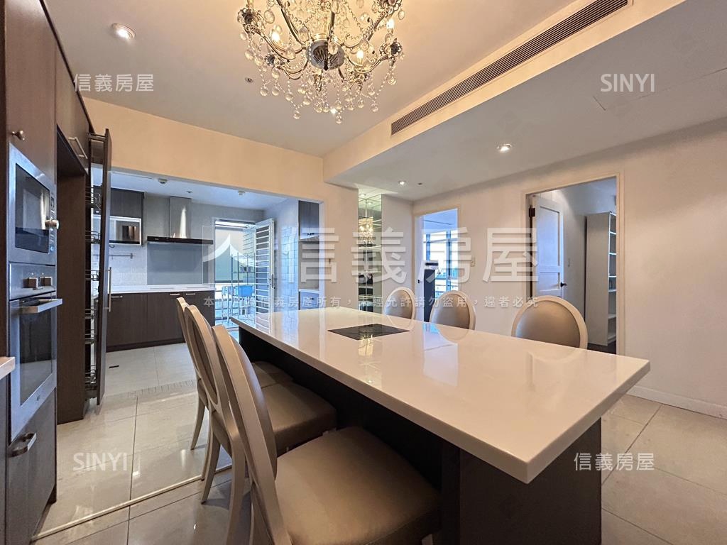 天空之城景觀後棟四房房屋室內格局與周邊環境