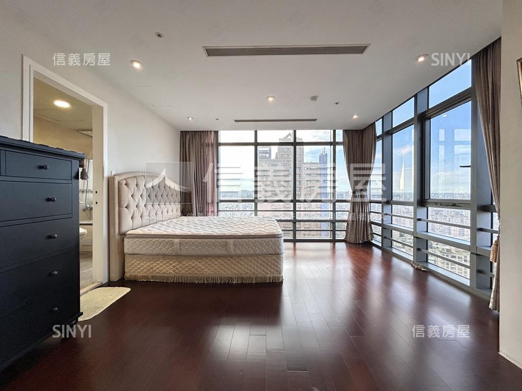 天空之城景觀後棟四房房屋室內格局與周邊環境