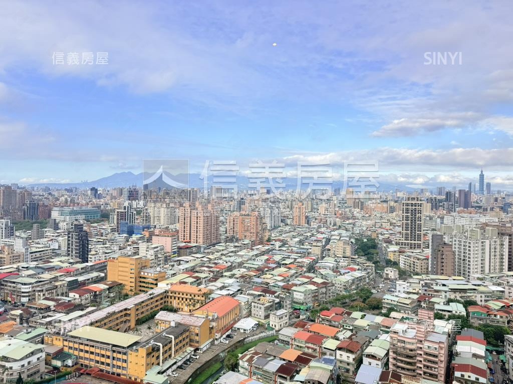 天空之城景觀後棟四房房屋室內格局與周邊環境