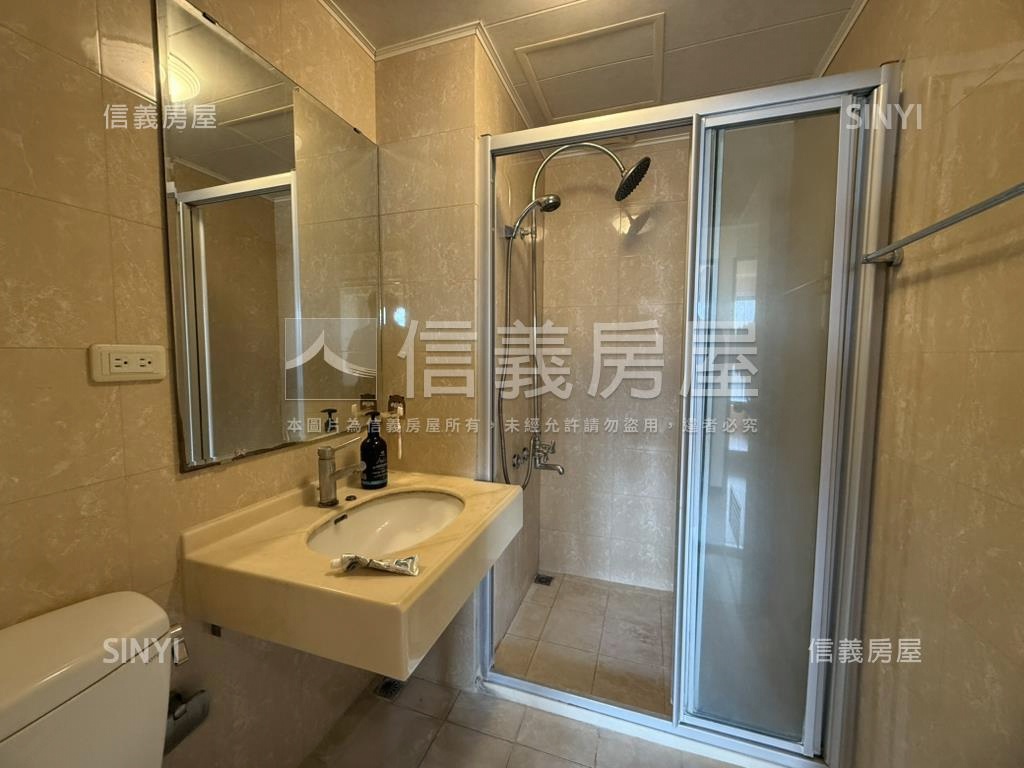 近大埔商圈精工宴三房車位房屋室內格局與周邊環境