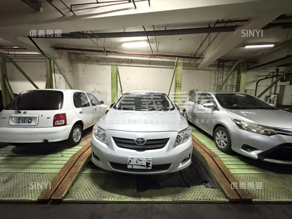推★視野佳三房車位房屋室內格局與周邊環境