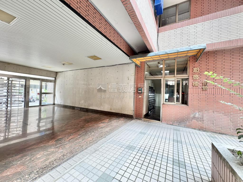 近水樓台－高樓套房１房屋室內格局與周邊環境