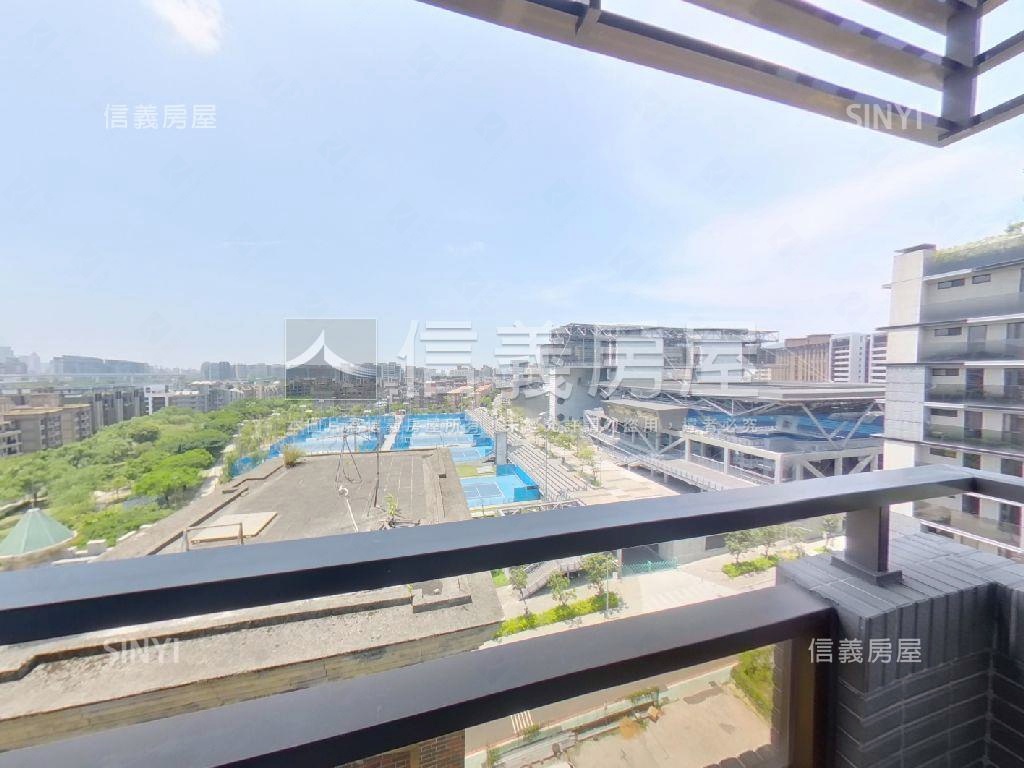 專任一隱次高樓三房車位房屋室內格局與周邊環境