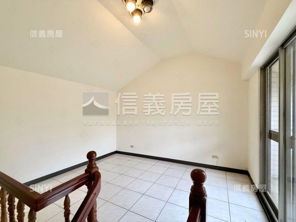盛都伯爵透天稀有出售房屋室內格局與周邊環境