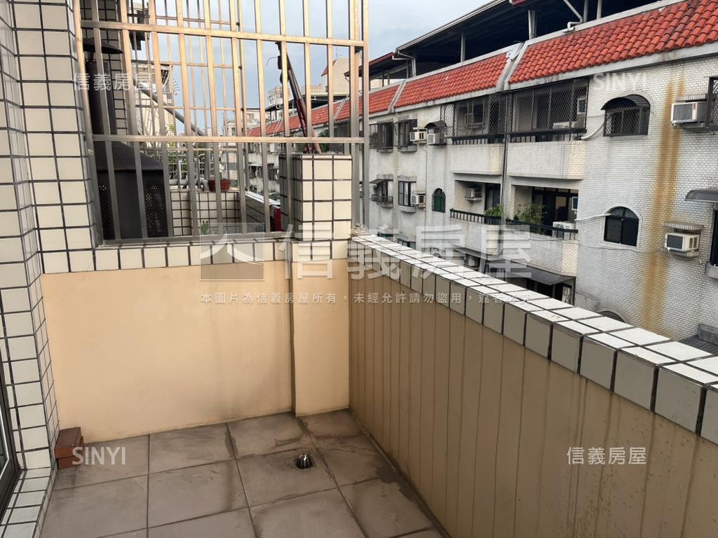 近新堀江商圈中興正街透天房屋室內格局與周邊環境