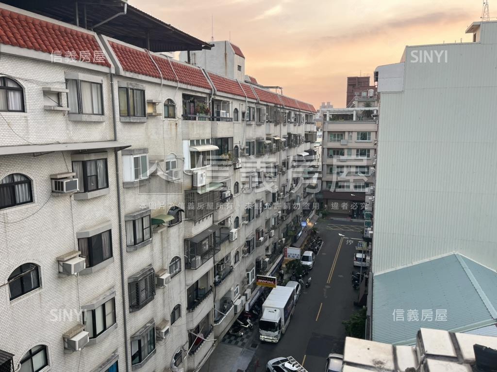 近新堀江商圈中興正街透天房屋室內格局與周邊環境