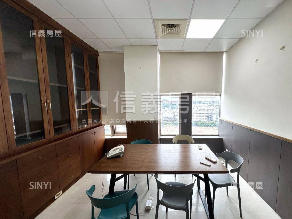 企業鉅星廠辦房屋室內格局與周邊環境