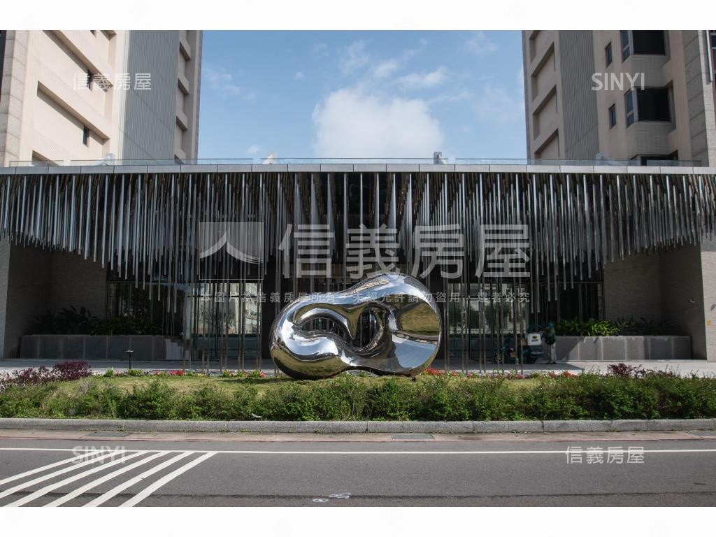 三本公園景觀三房雙車位房屋室內格局與周邊環境