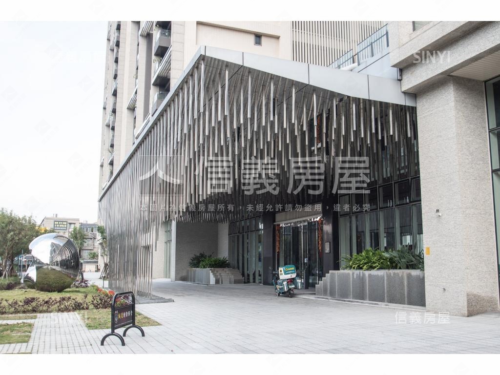 三本公園景觀三房雙車位房屋室內格局與周邊環境