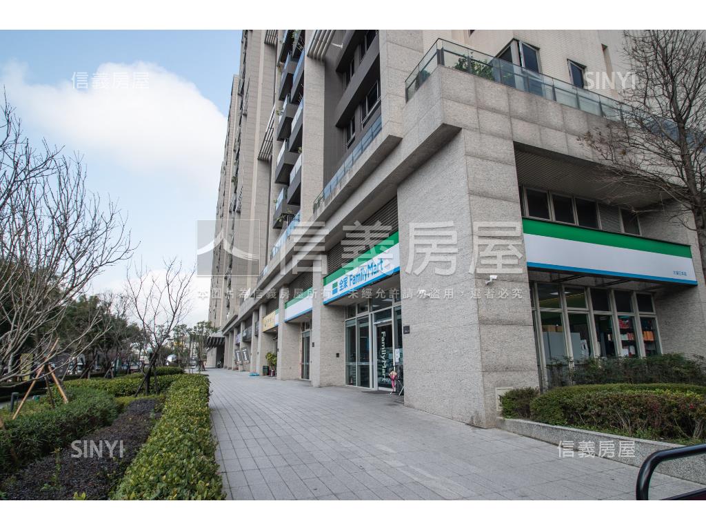 三本公園景觀三房雙車位房屋室內格局與周邊環境