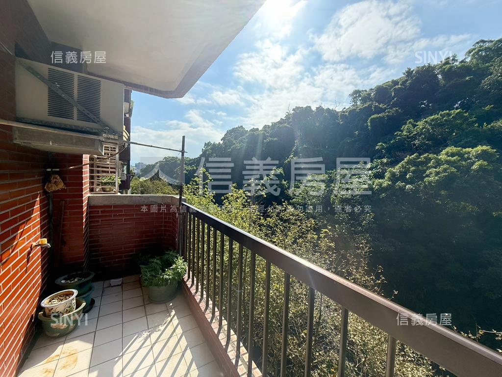 獨家－圓山新城電梯三房房屋室內格局與周邊環境