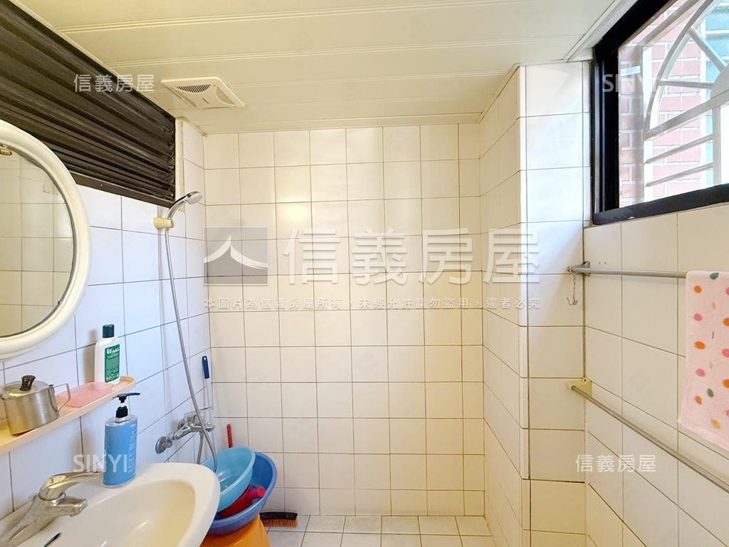 獨家－圓山新城電梯三房房屋室內格局與周邊環境