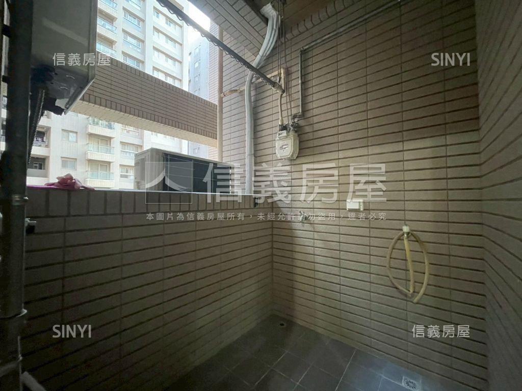 皇翔歡喜採光兩房車位房屋室內格局與周邊環境