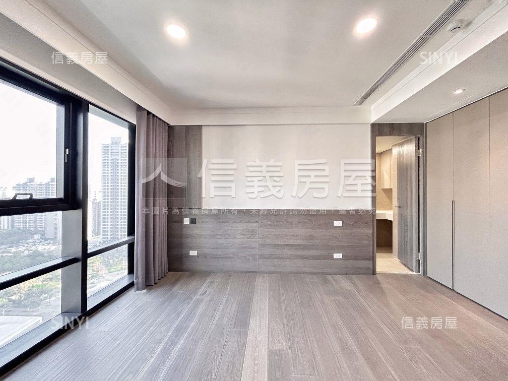 峰盛帝王戶三房車位房屋室內格局與周邊環境