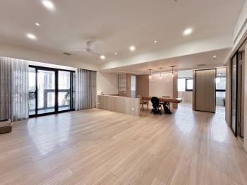 峰盛帝王戶三房車位