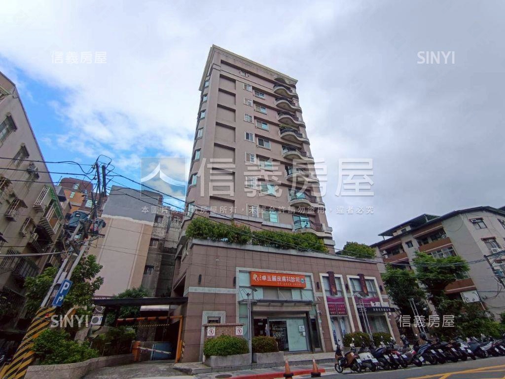 近明德站稀有四房附車位房屋室內格局與周邊環境