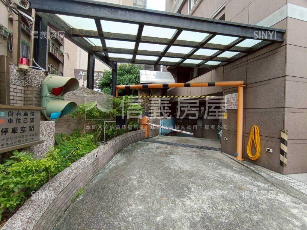 近明德站稀有四房附車位房屋室內格局與周邊環境