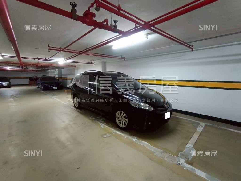 近明德站稀有四房附車位房屋室內格局與周邊環境