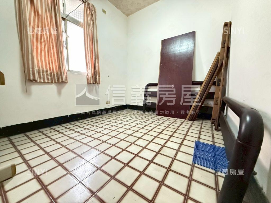 瑞隆商圈二樓公寓房屋室內格局與周邊環境