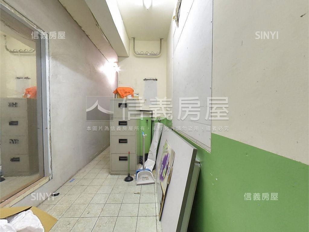 民安店面辦公倉儲住家一樓房屋室內格局與周邊環境