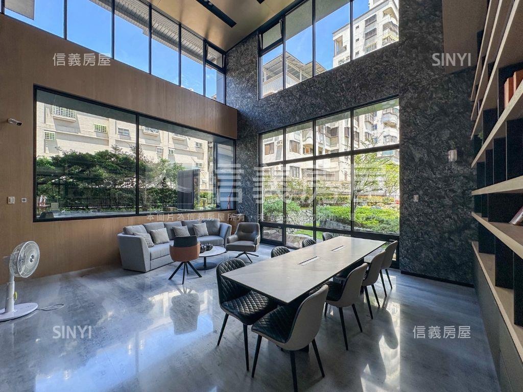 巨蛋近瑞豐夜市高樓輕豪邸房屋室內格局與周邊環境