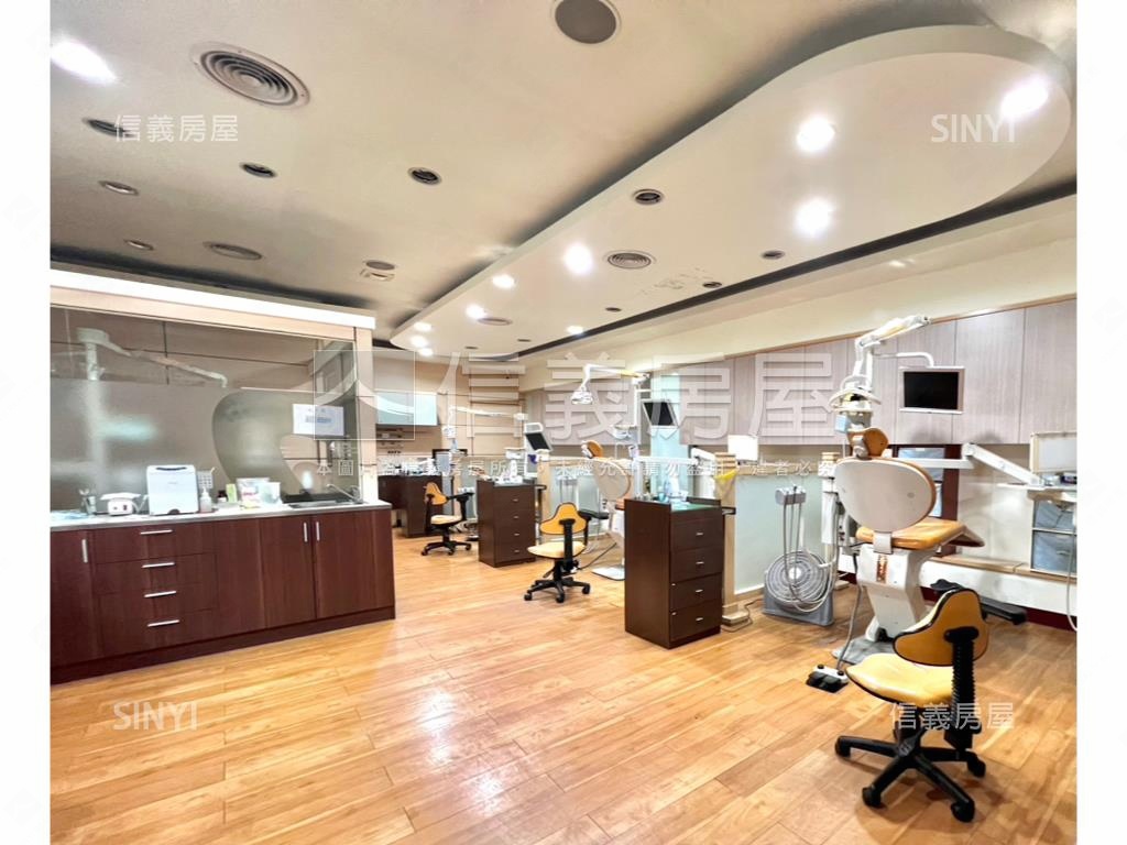 歐洲世界稀有樓店房屋室內格局與周邊環境