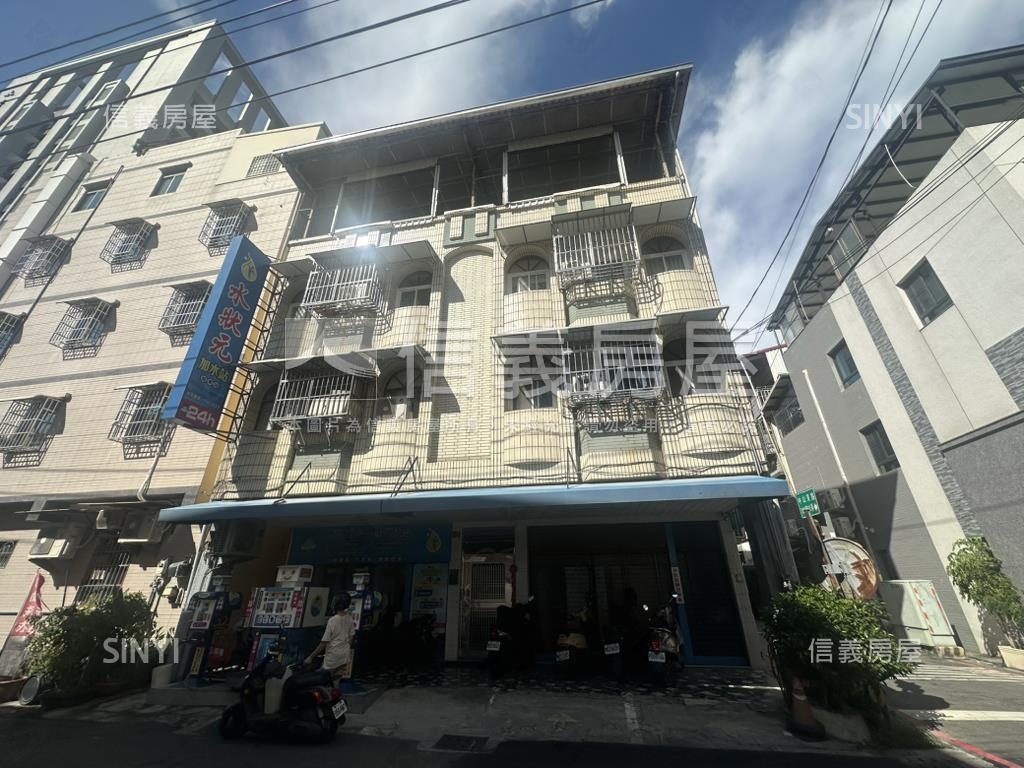 鳳山面寬金店房屋室內格局與周邊環境
