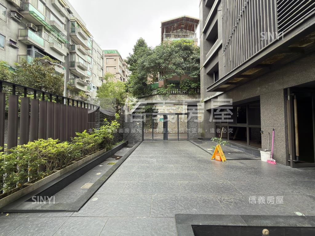 靜心｛棟裡雲｝房屋室內格局與周邊環境