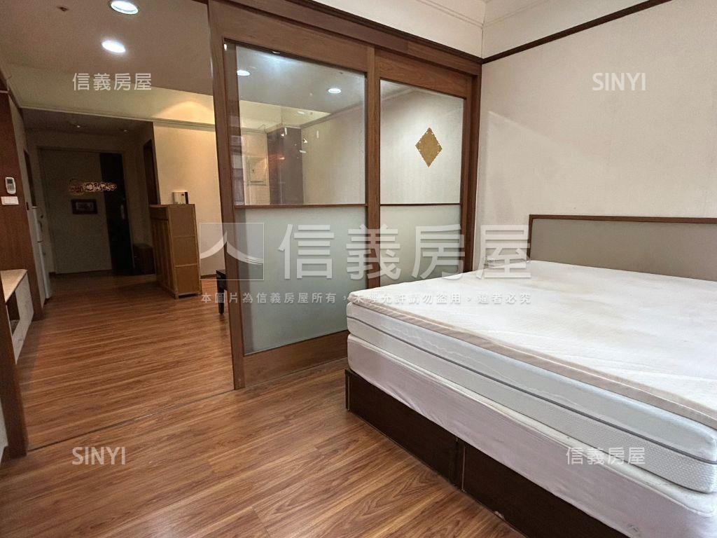 亞灣低總價露臺戶房屋室內格局與周邊環境