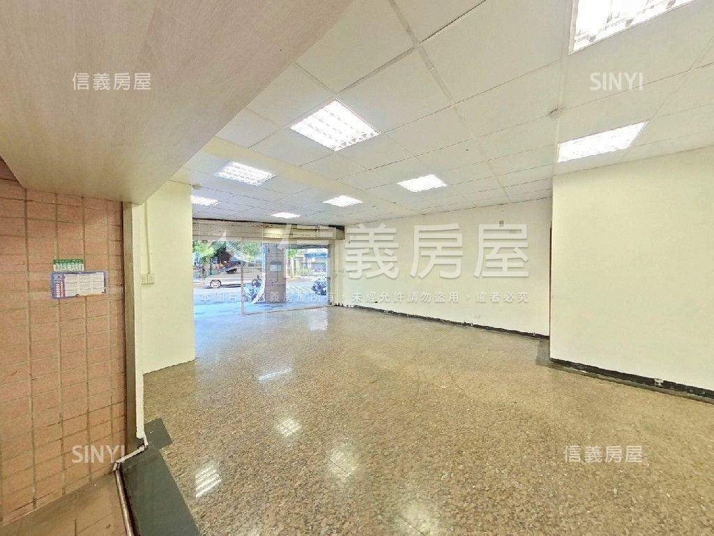 哇！建安黃金文武店面房屋室內格局與周邊環境